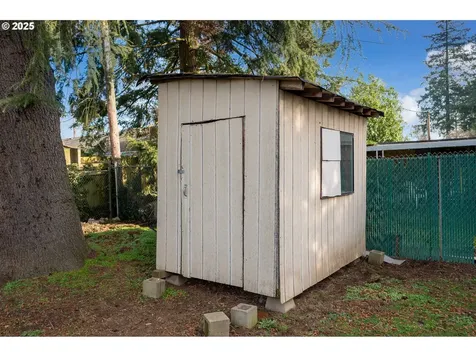 12923 NE Hancock Street Portland OR 97230