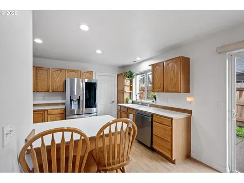 3785 Dove Lane Eugene OR 97402