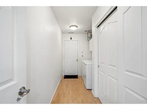 3785 Dove Lane Eugene OR 97402