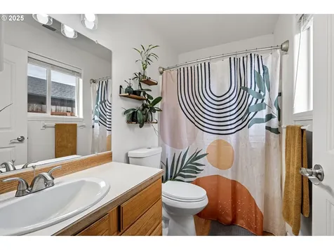 3785 Dove Lane Eugene OR 97402