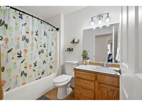 3785 Dove Lane Eugene OR 97402