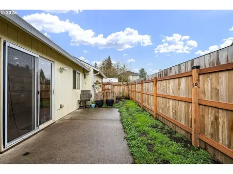 3785 Dove Lane Eugene OR 97402