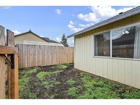 3785 Dove Lane Eugene OR 97402