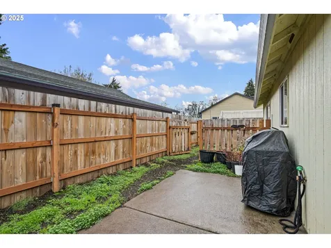 3785 Dove Lane Eugene OR 97402
