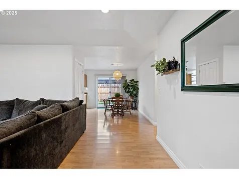 3785 Dove Lane Eugene OR 97402