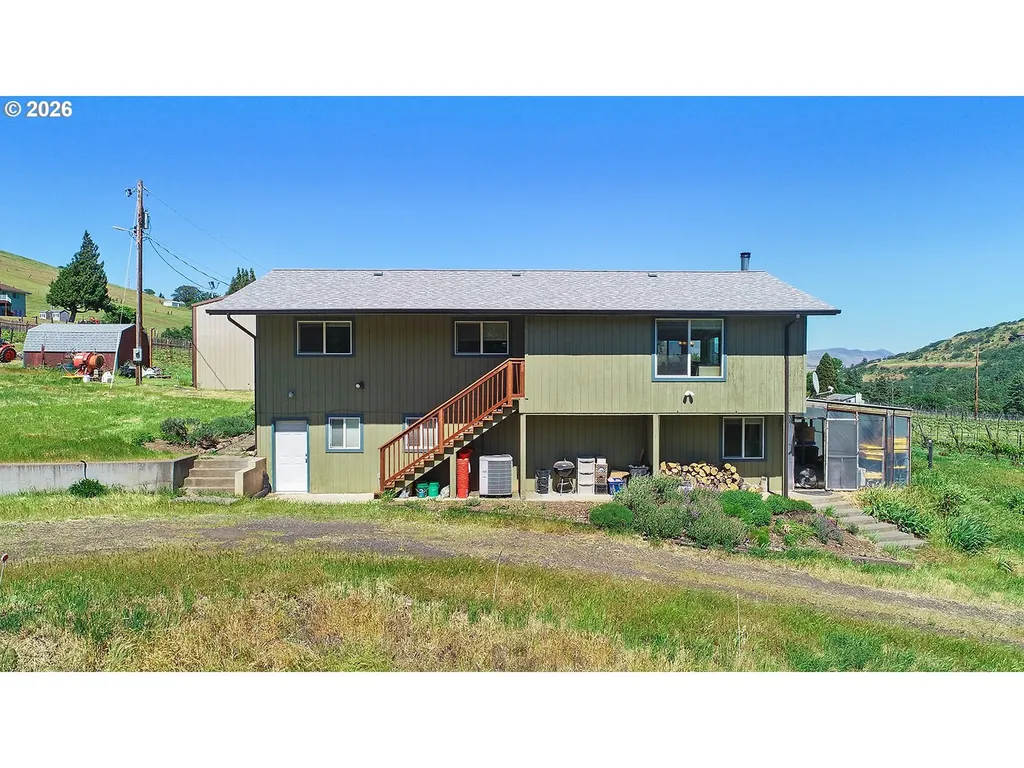 5073 Chenoweth Road The Dalles OR 97058