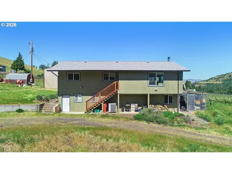 5073 Chenoweth Road The Dalles OR 97058