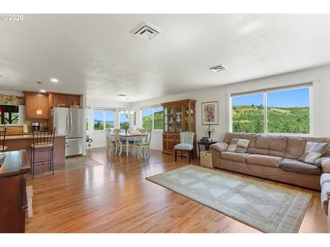 5073 Chenoweth Road The Dalles OR 97058