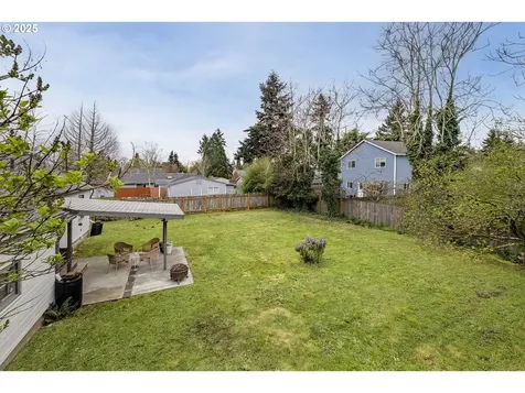 6711 SE 76th Avenue Portland OR 97206