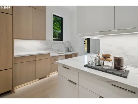 455 G Avenue Lake Oswego OR 97034