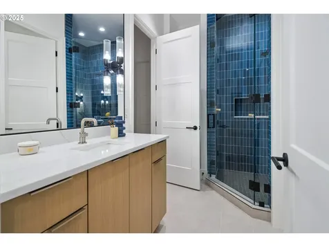455 G Avenue Lake Oswego OR 97034