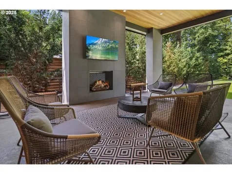 455 G Avenue Lake Oswego OR 97034
