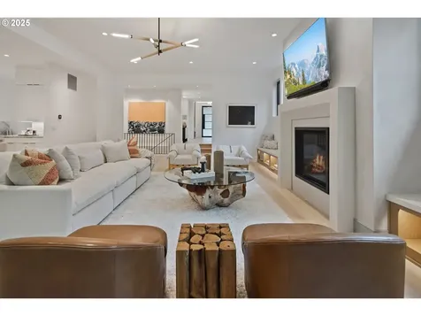 455 G Avenue Lake Oswego OR 97034