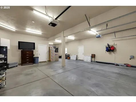 3308 Arlington Avenue Eugene OR 97408