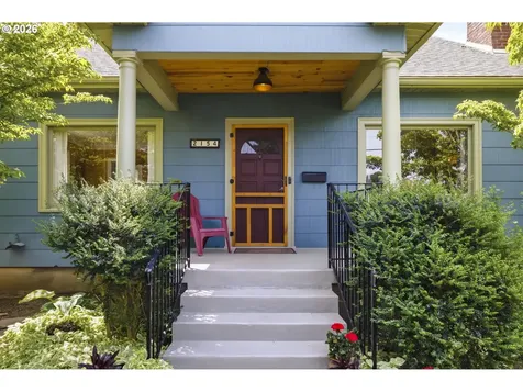 2154 N Webster Street N Portland OR 97217