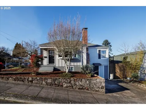 5543 NE Couch Street Portland OR 97213