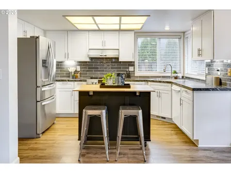 10009 NE 53rd Avenue Vancouver WA 98686
