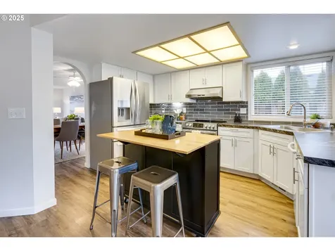 10009 NE 53rd Avenue Vancouver WA 98686