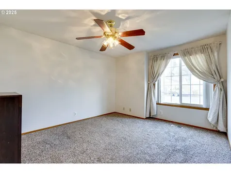 10009 NE 53rd Avenue Vancouver WA 98686