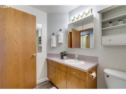10009 NE 53rd Avenue Vancouver WA 98686