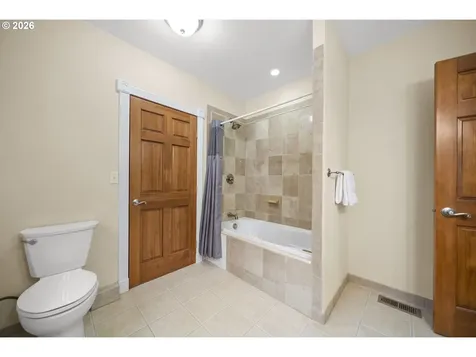 1407 SW Walters Drive Gresham OR 97080