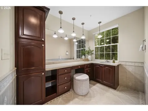 1407 SW Walters Drive Gresham OR 97080
