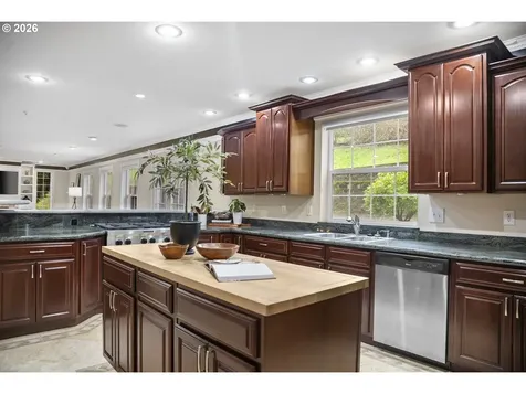 1407 SW Walters Drive Gresham OR 97080