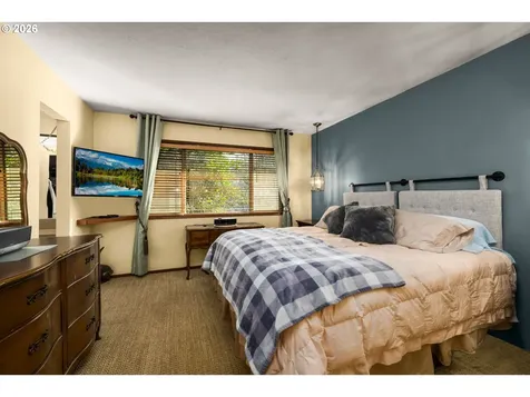 16020 SE Monner Road Happy Valley OR 97086