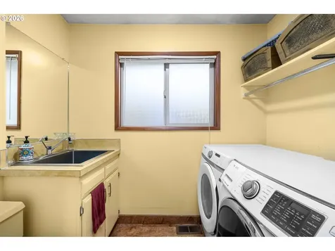 16020 SE Monner Road Happy Valley OR 97086
