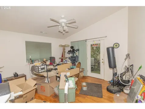 1405 View Court Brookings OR 97415