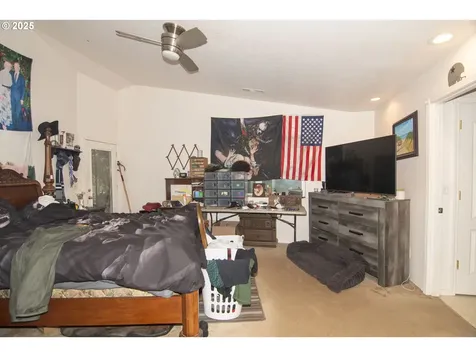 1405 View Court Brookings OR 97415