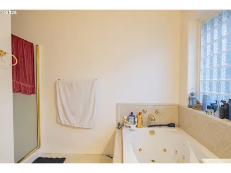 1405 View Court Brookings OR 97415