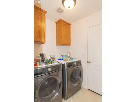 1405 View Court Brookings OR 97415