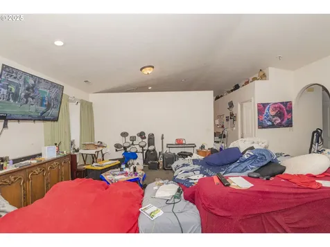 1405 View Court Brookings OR 97415