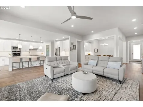 4379 SE 58th Avenue Hillsboro OR 97123