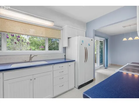 3235 SE Silver Springs Road Milwaukie OR 97222