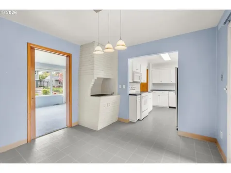 3235 SE Silver Springs Road Milwaukie OR 97222