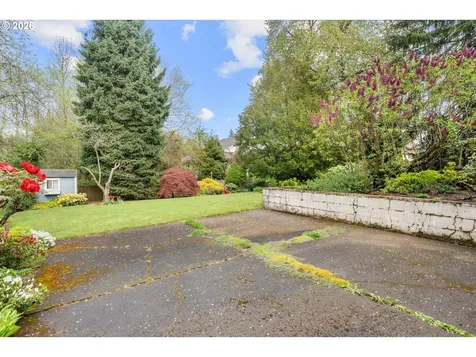 3235 SE Silver Springs Road Milwaukie OR 97222