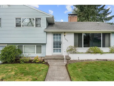 3235 SE Silver Springs Road Milwaukie OR 97222