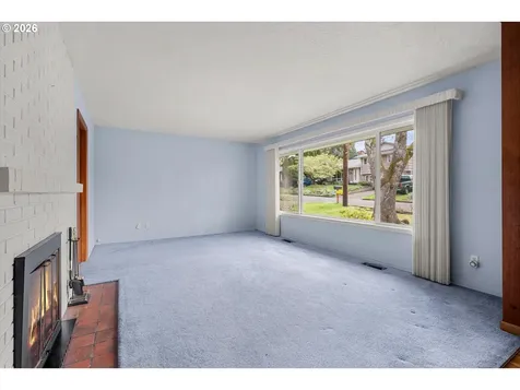 3235 SE Silver Springs Road Milwaukie OR 97222