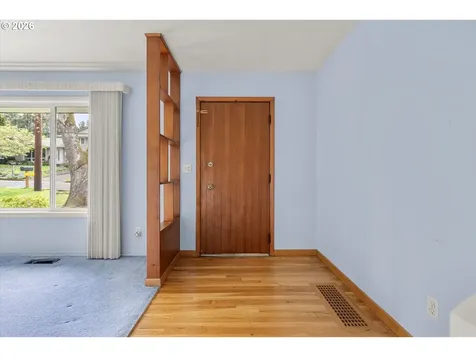 3235 SE Silver Springs Road Milwaukie OR 97222