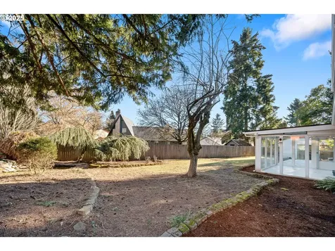 10617 NW 21st Avenue Vancouver WA 98685