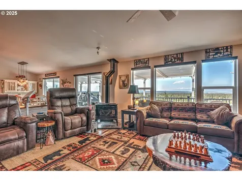 12589 NW Steelhead Drive Terrebonne OR 97760