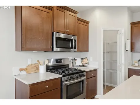 9025 N Dogwood Street Camas WA 98607