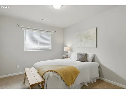 9025 N Dogwood Street Camas WA 98607