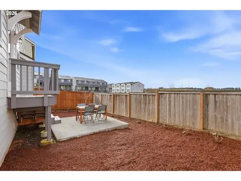9025 N Dogwood Street Camas WA 98607