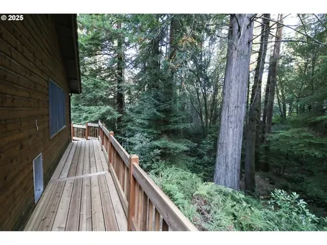 1107 Winchuck River Road Brookings OR 97415