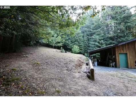 1107 Winchuck River Road Brookings OR 97415