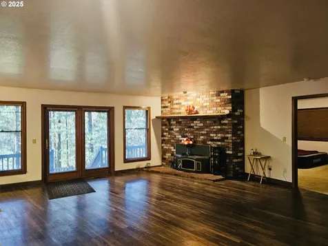 1107 Winchuck River Road Brookings OR 97415