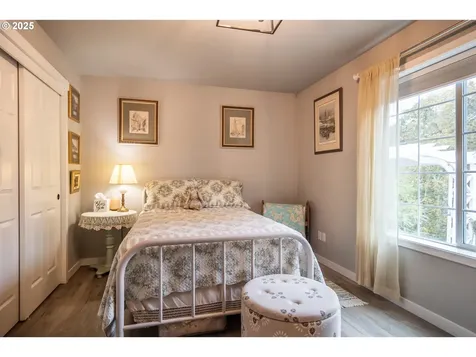 487 SE Dos Gatos Court Roseburg OR 97470